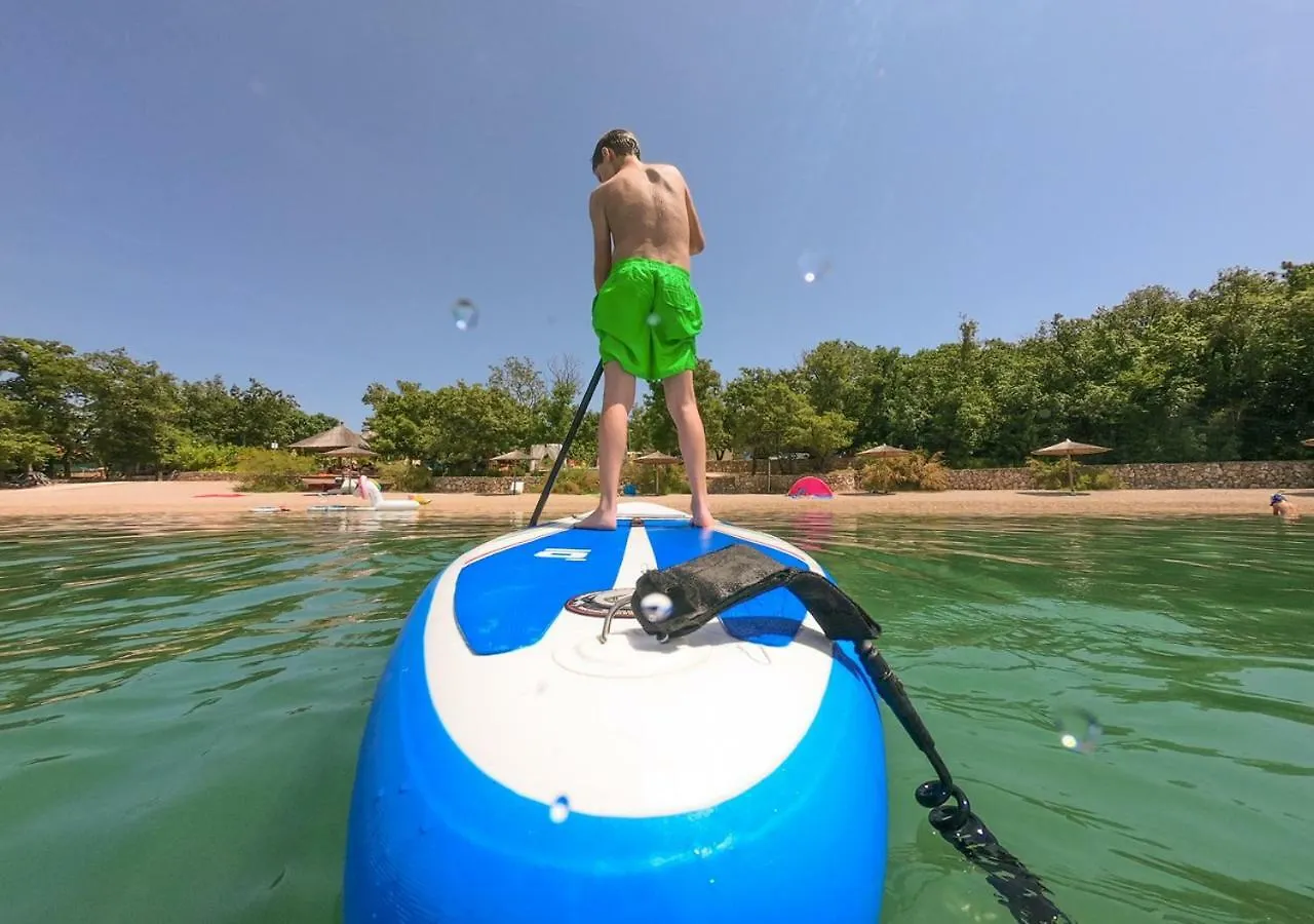 Fisherman's glamping village Klimno 4*,  Kroatien